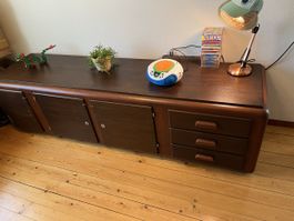 Sideboard aus massiv Holz / Alt / Schreinerqualität
