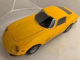 FERRARI 275 GTB/4 im Massstab 1:14