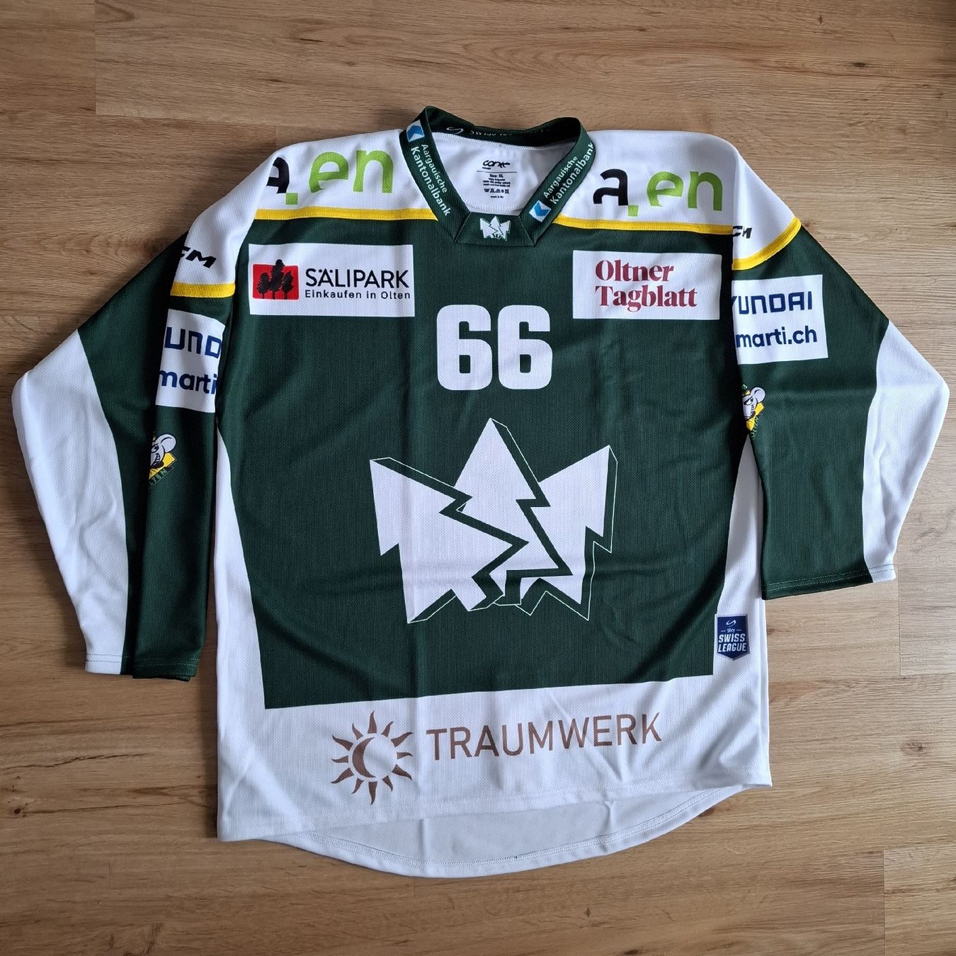 Gameworn Leibchen & Hosen: ehc olten gameworn – Gebraucht aus La Chaux-de-Fonds von tur_nkx9