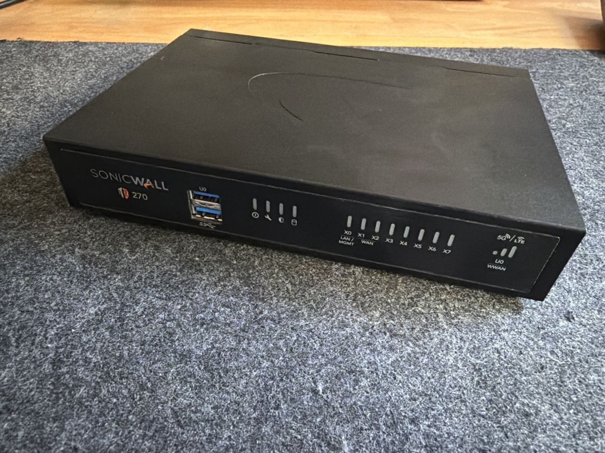 Sonicwall Firewall: SonicWall TZ270 Firewall – Gebraucht aus Sempach von frozendad