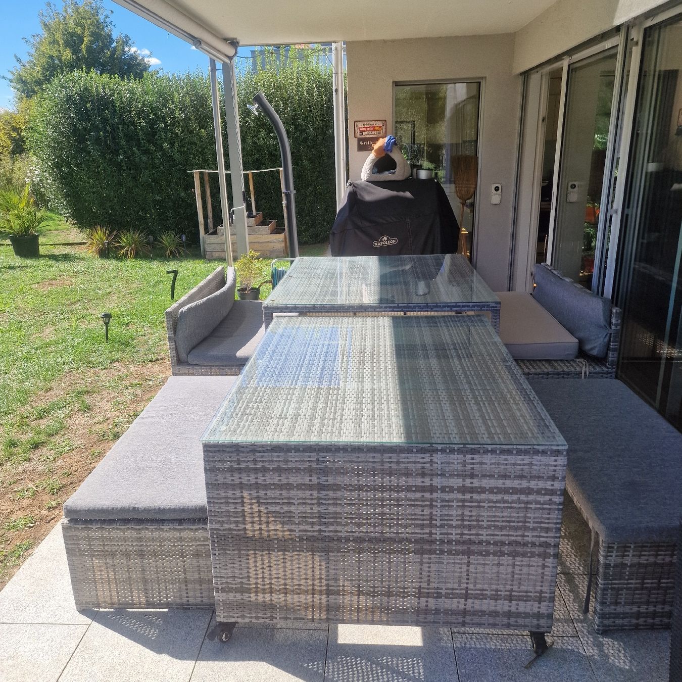Set di tavolo e panche: Melba Gartenlounge - platzsparendes Cube-Set – Usato da Zwingen venduto da Patrick199288 2