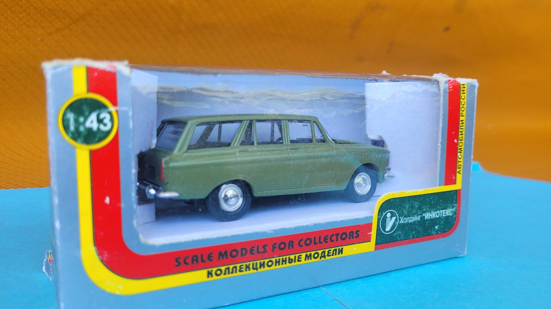 Voitures modèles: Moskwitch 427 break 1:43 – Neuf (Voir description) à Domdidier par Bimbo57 2