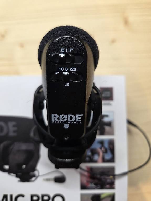 Mikrofone: Rode Videomic Pro mit Deadcat – Gebraucht aus Berg TG von D.Fehr 2
