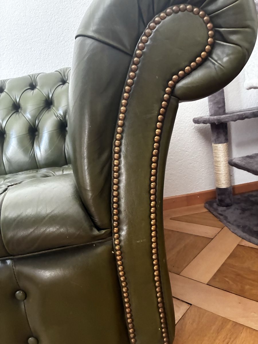 Chesterfield Divani: Canapé Chesterfield Cuir – Usato da Biel/Bienne venduto da ste_q882 2