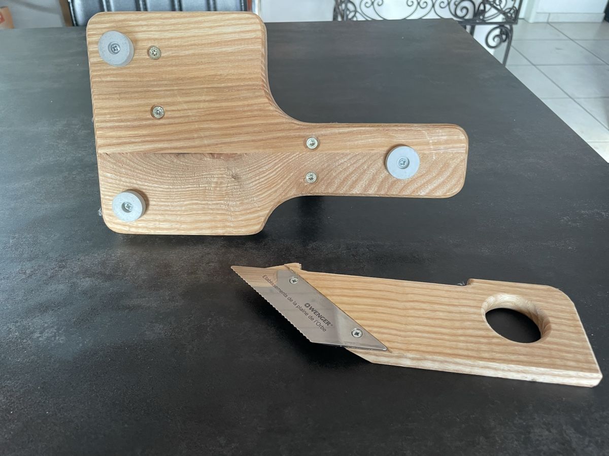 Wenger Coltelli da cucina: Guillotine à Saucisson Wenger Wursthobel – Usato da Vallamand venduto da Bricbracbroc82 4