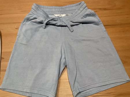 Sweat Shorts Grösse 158 von H&M hellblau
