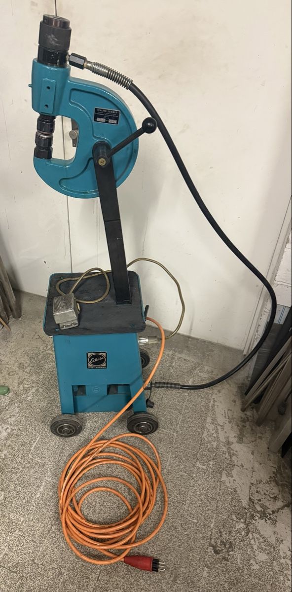 Eckold Toutes les machines: ECKOLD Kraftformer – D'occasion à Sirnach par S54Power