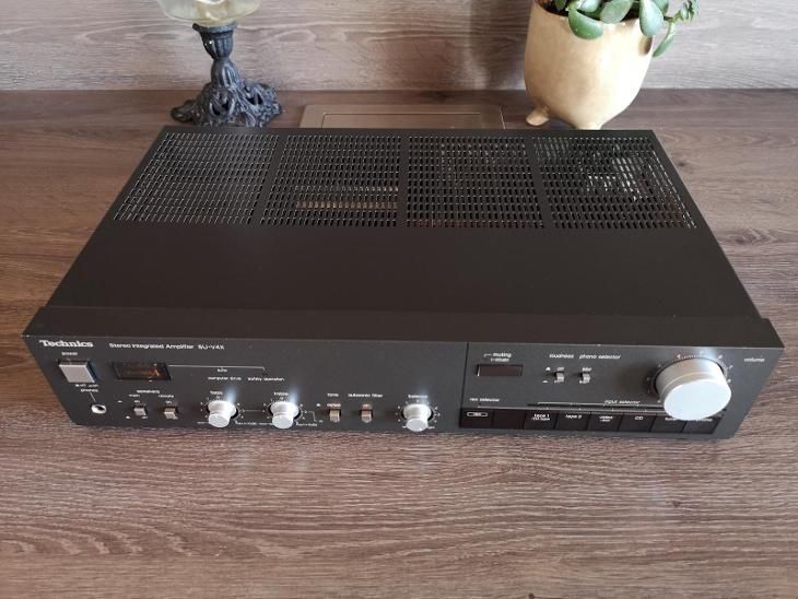 Technics Verstärker: Technics SU V4X High End Hifi Verstärker – Gebraucht aus Trimbach von  2