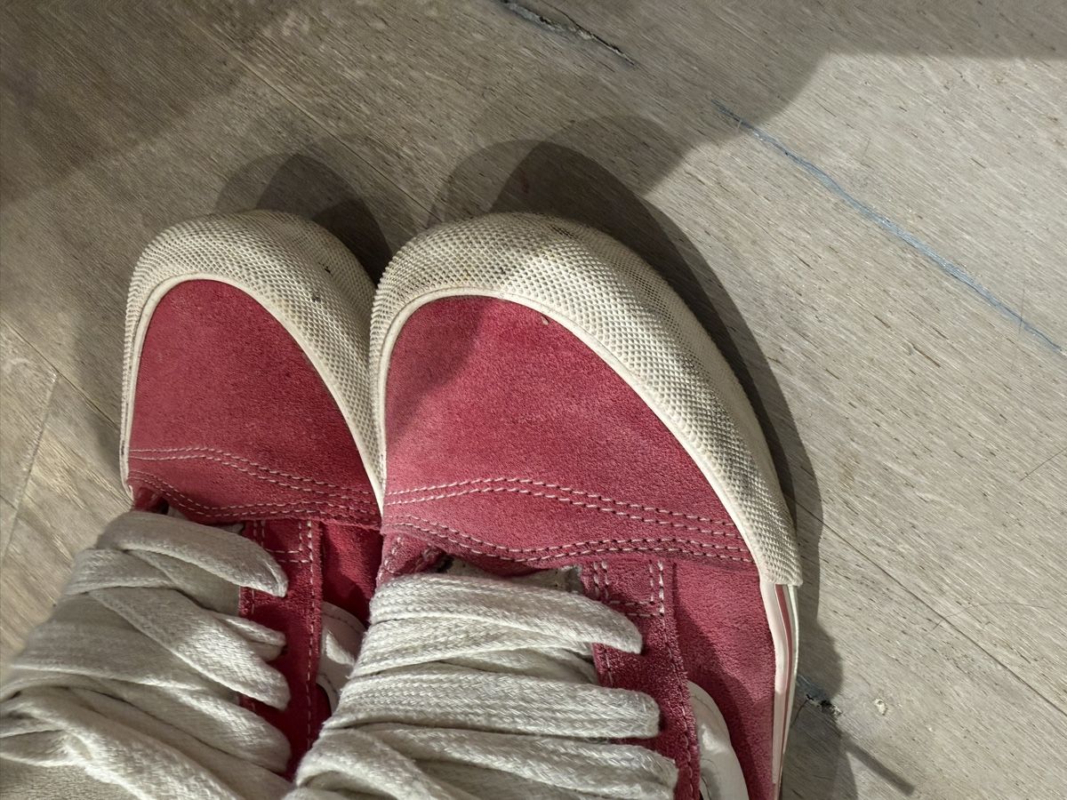 Vans Scarpe da donna: VANS knu school rose blanc taille 38.5  – Usato da Versoix venduto da emm_g7q9 2