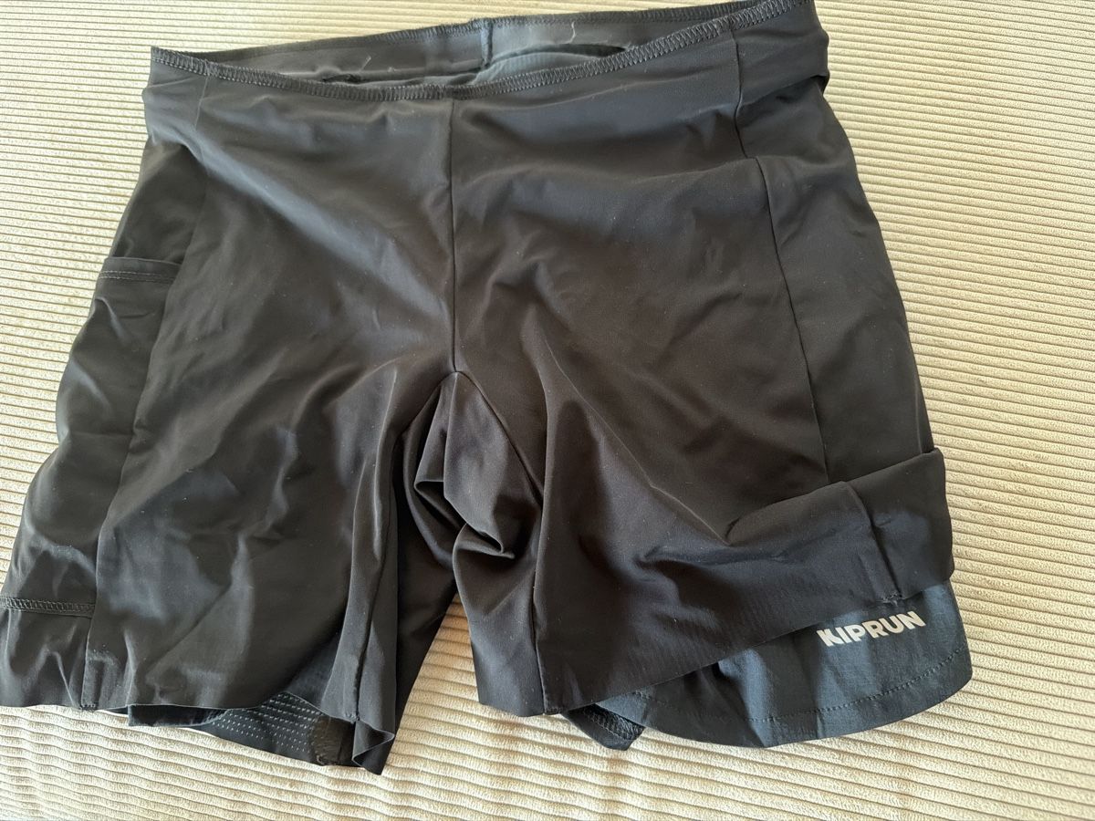 Decathlon Pantalons: Running Short Kiprun S – Neuf (Voir description) à Magglingen/Macolin par Muriel_C