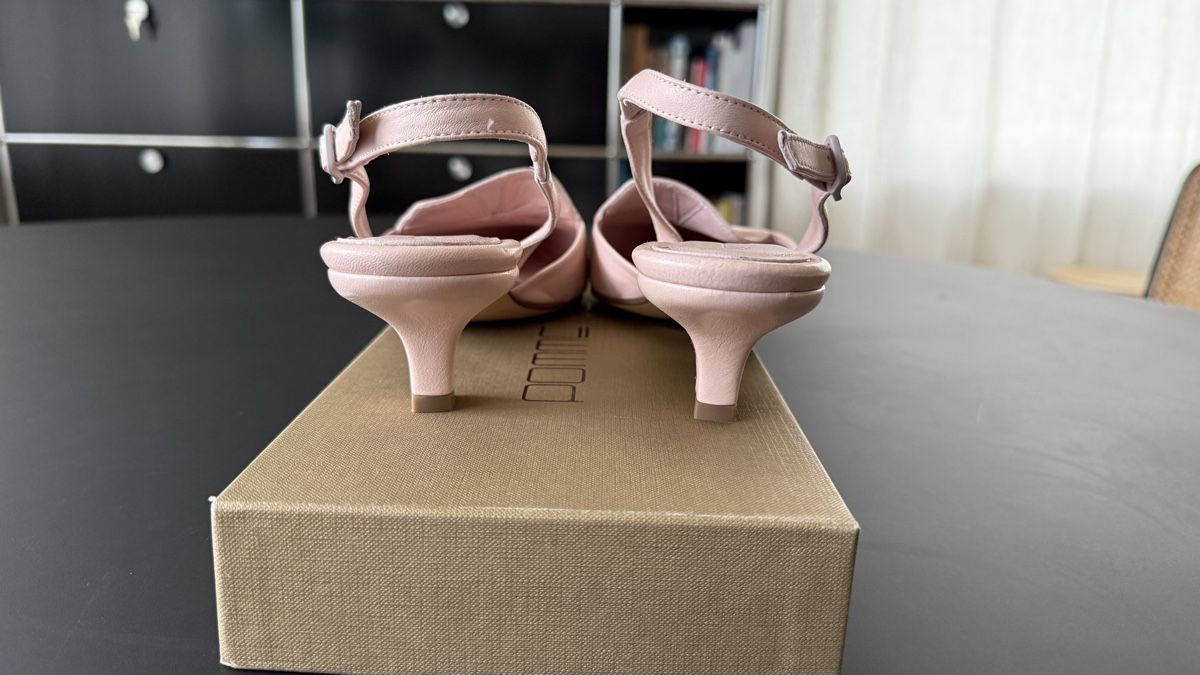 Damenschuhe: Damen-Schuhe von POM D’OR – Neu (gemäss Beschreibung) aus Küsnacht von cri_ngg5 3