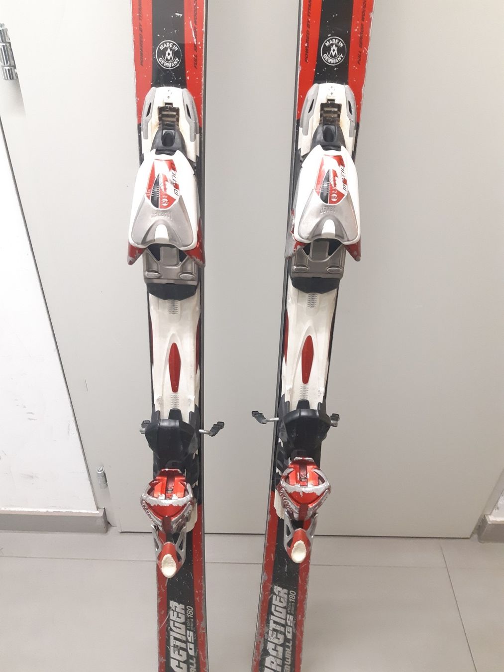 Völkl Sci: ski Volkl GS 180cm. fixation Marker Motion 16 – Usato da Genève venduto da dac_82ny
