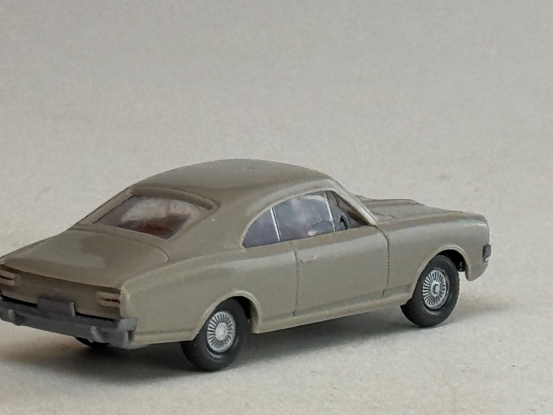 Wiking Modellini d'auto: PA- Wiking Opel Commodore graubeige – Usato da Elm venduto da Wikmtz 1