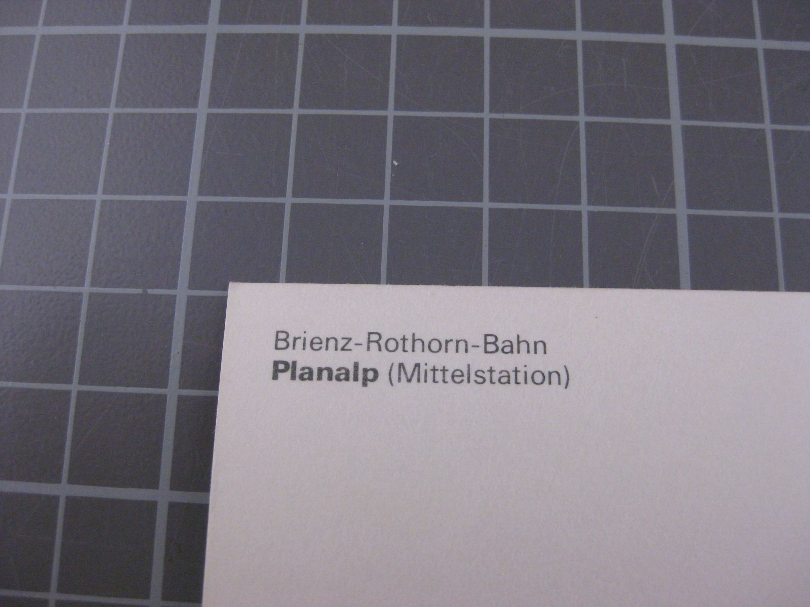 Cartoline postali: AK Brienz Planalp Bahnhof mit Zug  – Usato da Malters venduto da Marosko 2