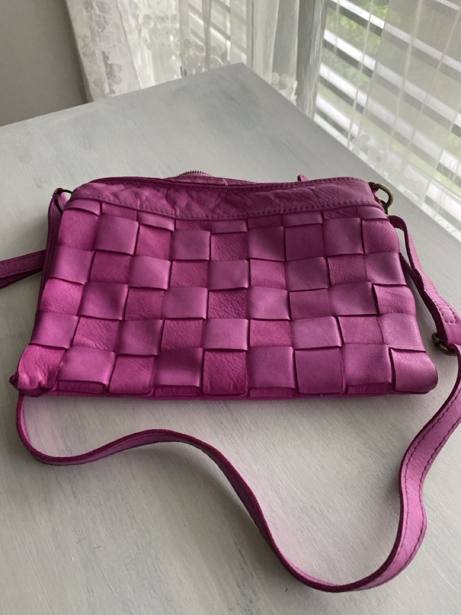 Vera Pelle Borse da donna: Vera Pelle Leder Handtasche – Nuovo e nell'imballaggio originale da Rorschach venduto da lvi_p29s