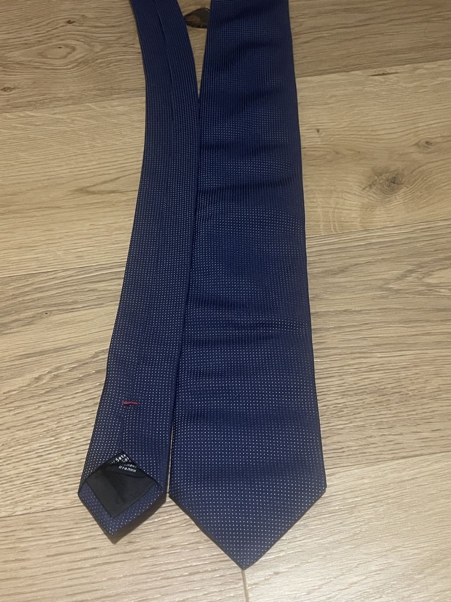 Hugo Boss Cravatte: HUGO Krawatte fast neu – Nuovo (secondo la descrizione) da Küsnacht ZH venduto da oli_dr6q 1
