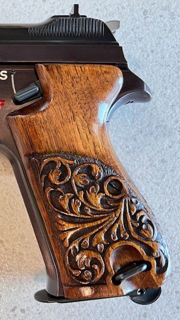 Impugnature In Noce Con Diamantatura Per Pistola KSD, SIG P210 – Dipinte In Nero, Legno, Nuove, UPC 760257308105 - Foto 2