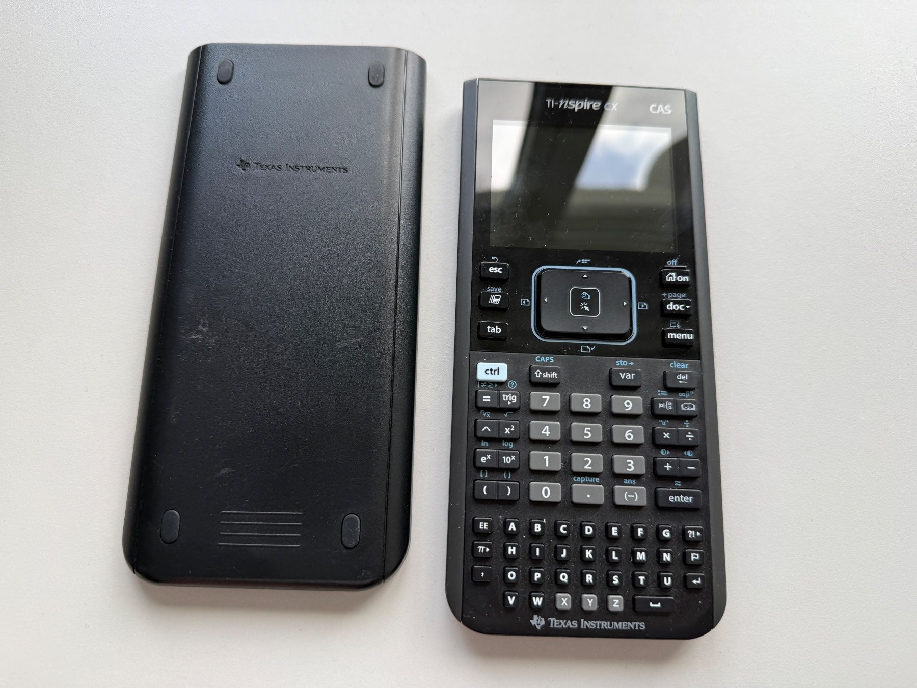 Texas Instruments Calculatrices: TI-Nspire CX CAS – D'occasion à Russikon par manureloop 1