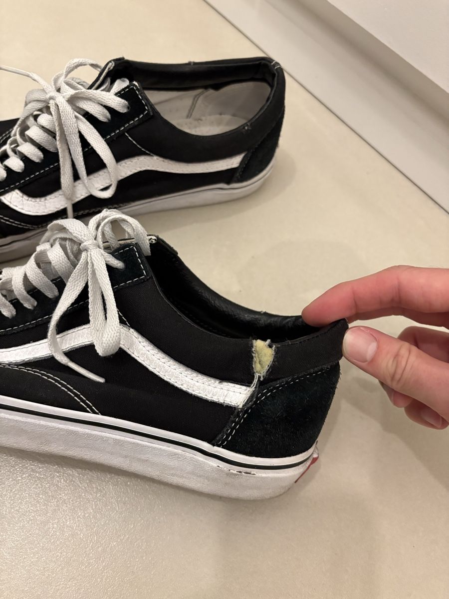 Vans Scarpe da uomo: Vans Sneakers – Usato da St. Gallen venduto da senste 1