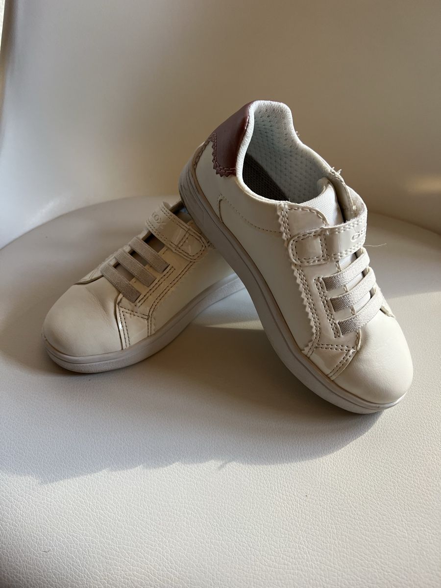 Geox Scarpe per ragazze: Geox Schuhe Grösse 28 – Usato da Inwil venduto da Karenstone