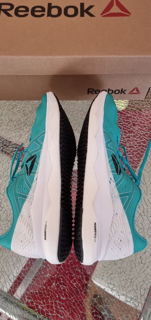 Reebok Scarpe da donna: Reebok Gr. 37.5 – Nuovo e nell'imballaggio originale da Luzern venduto da Edii025 6