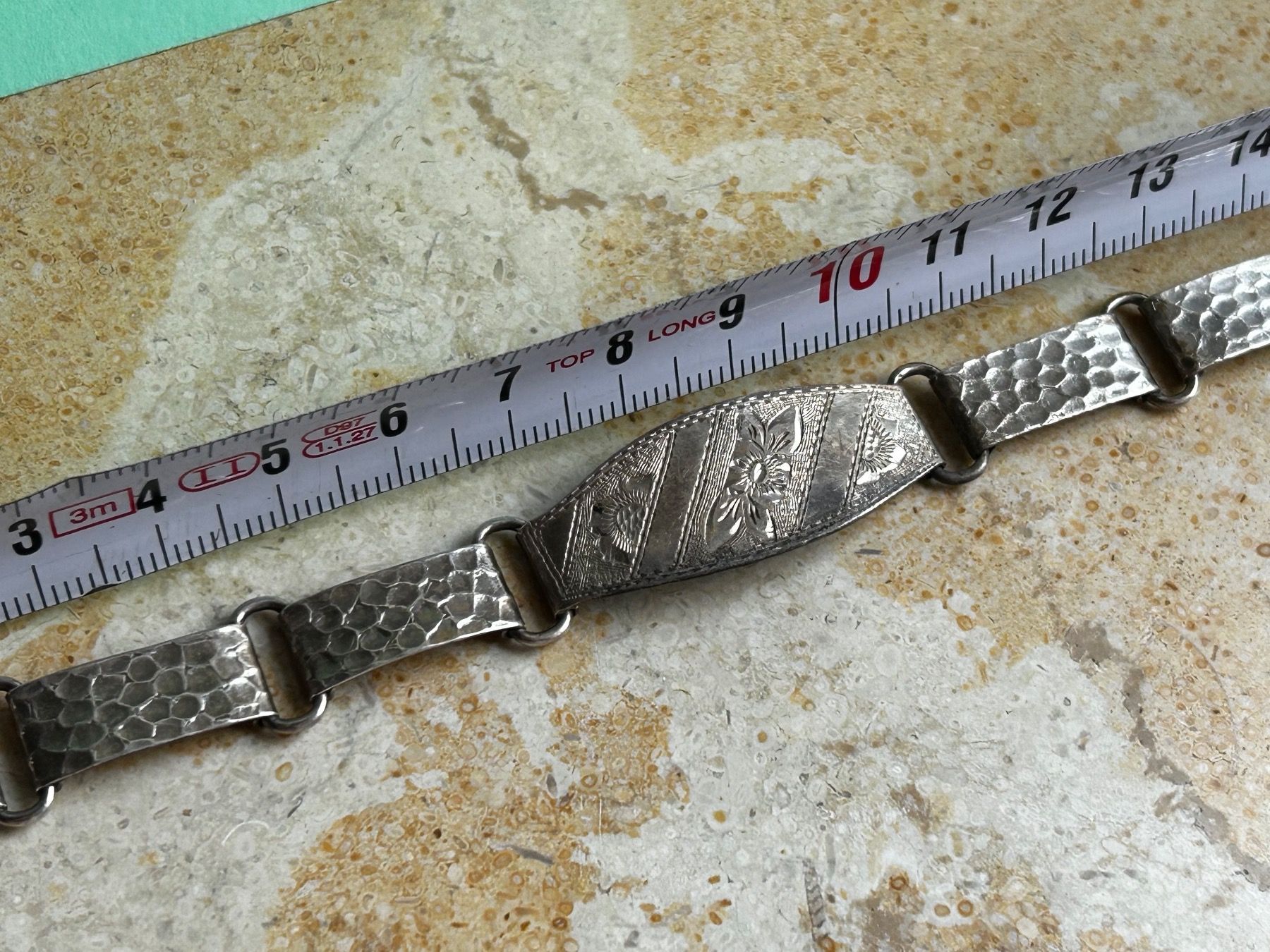 Bracciali & Braccialetti: Vintage Silberarmband, graviert, Hammerschlagmuster – Usato da Dittingen venduto da Bijoubelle 8