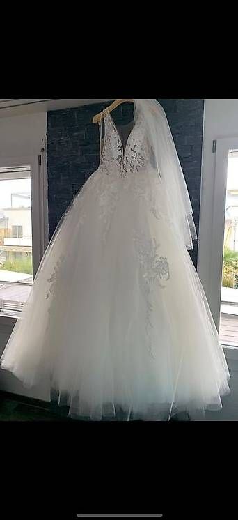 Kleider: Merrys Hochzeitskleid Princess – Gebraucht aus Blumenstein von reg_8ybn 2