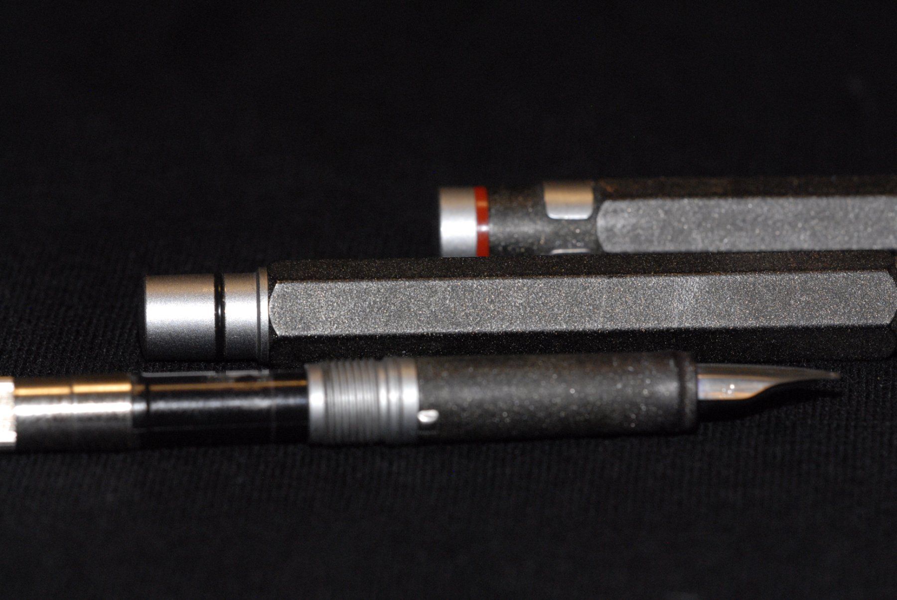 Rotring Newton 600 LAVA Füllfederhalter, LAVA, M, 90er Jahre (Gebraucht ...