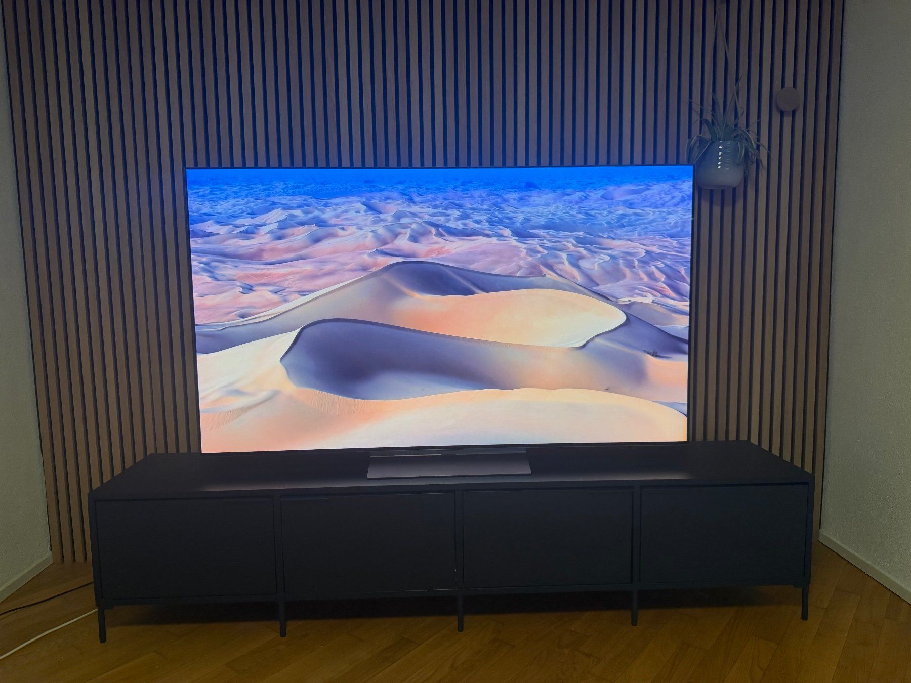 LG Fernseher: LG OLED 65C27LA 4K UHD TV – Gebraucht aus Hendschiken von emstan 1