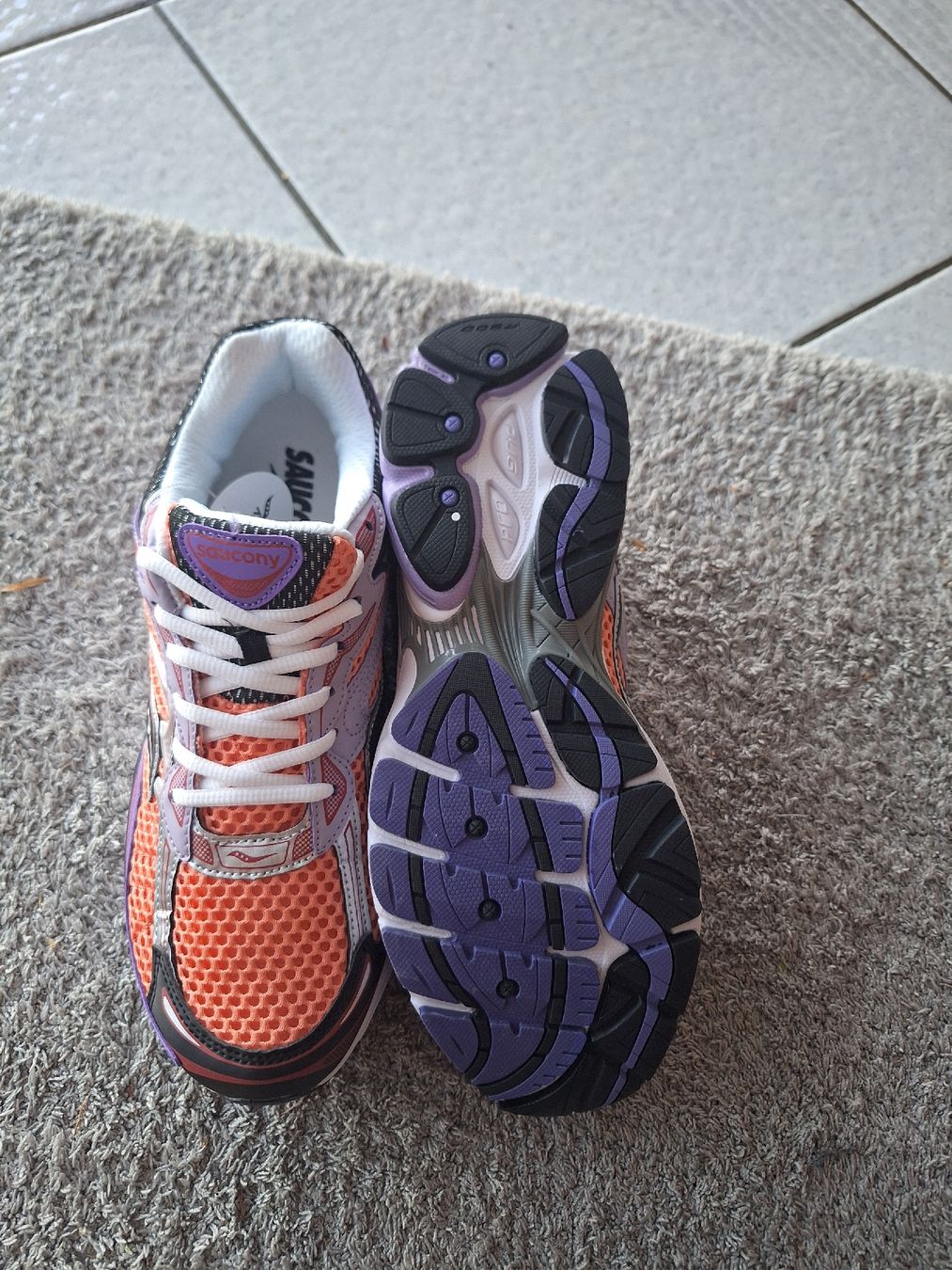 Saucony Scarpe da uomo: saucony omni 9 – Nuovo e nell'imballaggio originale da Corcelles NE venduto da joh_9vj9 5