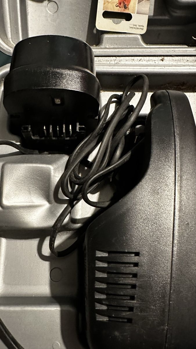 Perceuses: Black & Decker Quattro – Défectueux à Lostorf par Rebuli 3
