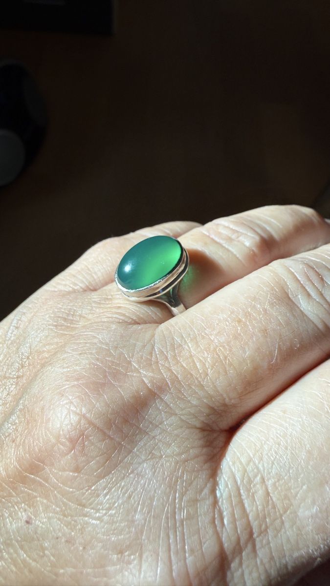Anelli: Wunderschöner Grünonyx-Ring in Silber, Gr 58 – Nuovo e nell'imballaggio originale da Ebikon venduto da elischka 1