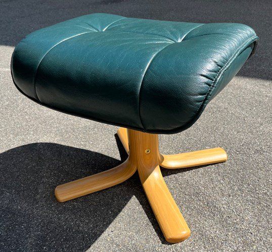 Sgabelli: kleiner Hocker /Stuhl – Usato da Niederwil SG venduto da werner6631