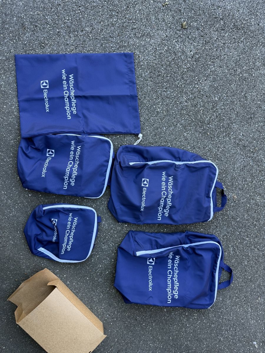 Valigie: Electrolux Koffer Organizer Set - Neu & ungebraucht! – Nuovo e nell'imballaggio originale da Luzern venduto da Emlu20