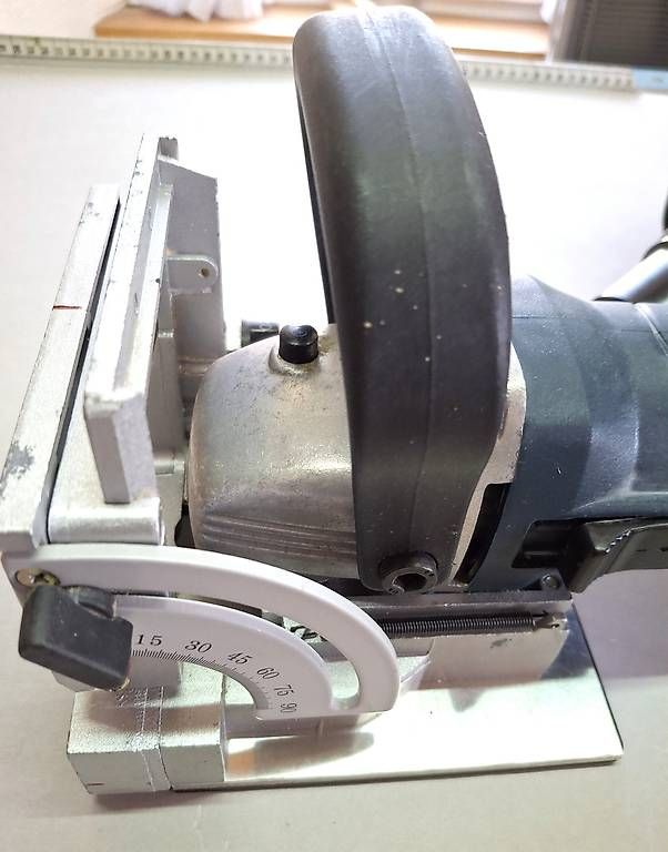 Einhell Tutte le macchine: Einhell BDJ 850 Flachdübelfräse Nutfräse im Koffer – Usato da Rüti ZH venduto da Liliane_market 3