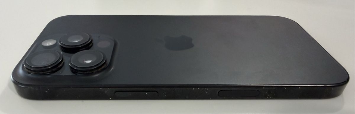 Apple Portables: iPhone 16 Pro 128 Go noir – D'occasion à Yverdon-les-Bains par AVRS.CH 5