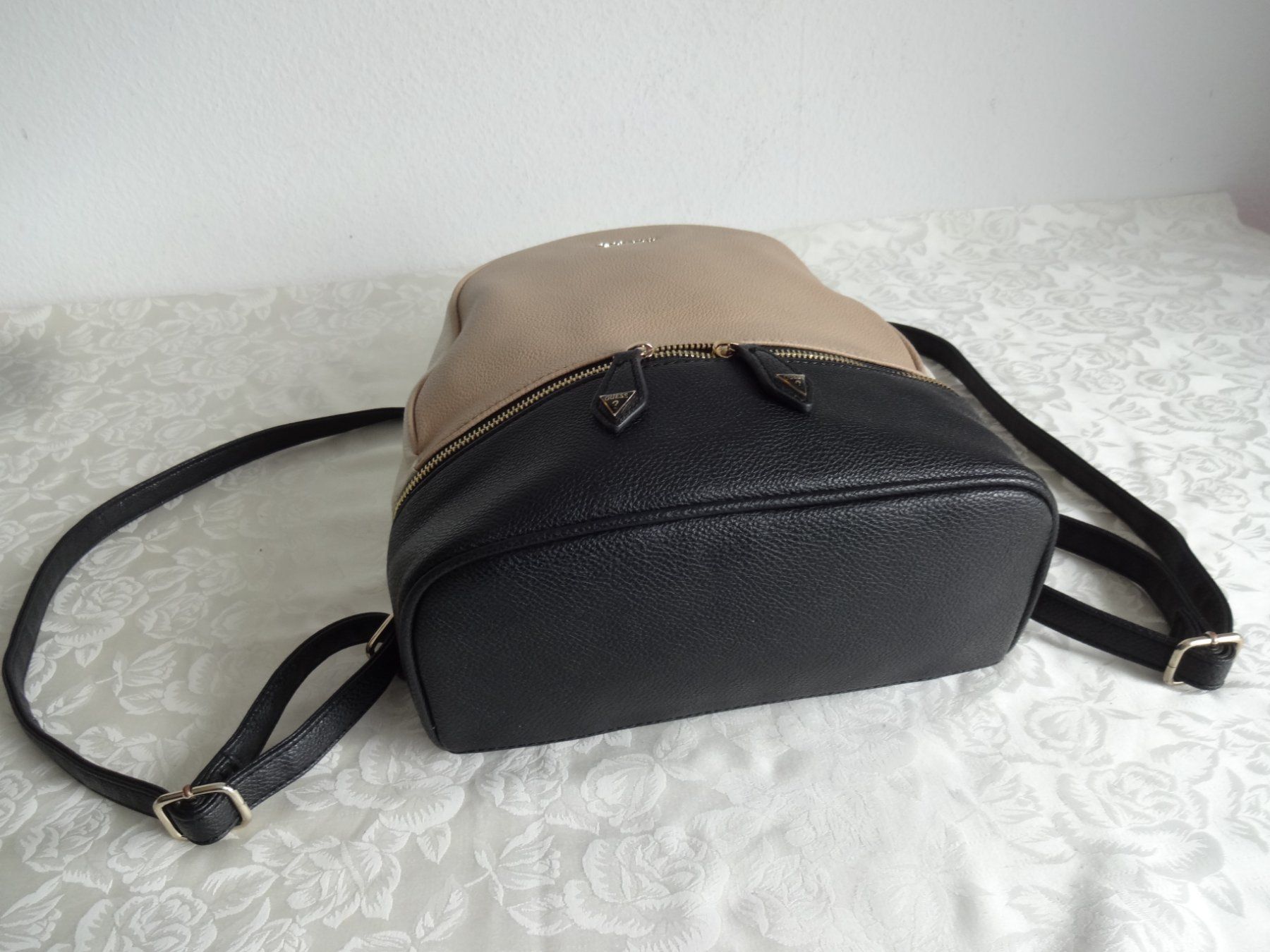 Guess Zaini: "" GUESS "" Rucksack – Nuovo (secondo la descrizione) da Frauenfeld venduto da Riaa 6