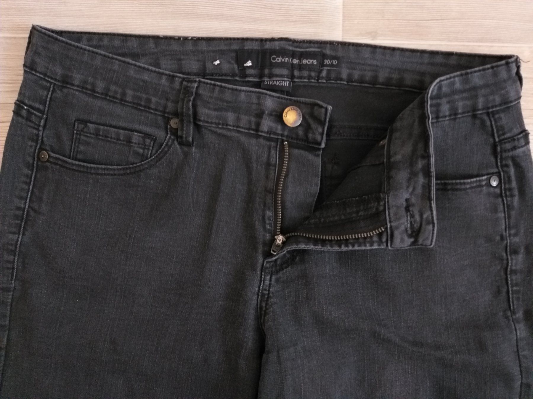 Calvin Klein Jeans: CALVIN KLEIN Jeans STRAIGHT taille / Grosse 30 – Usato da Cossonay-ville venduto da Super-Price-Quality 4