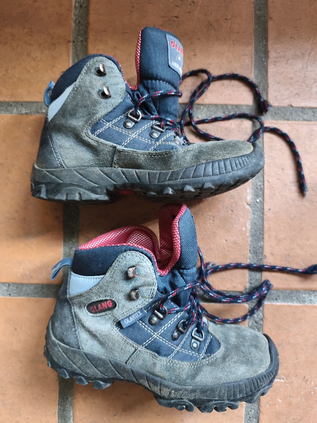 Scarpe per ragazzi: Wanderschuhe Olang Grösse 35  – Usato da Ammerzwil BE venduto da Consuelo01 2