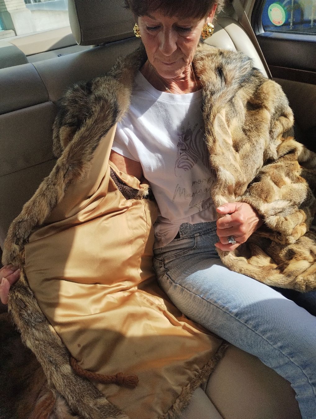 Mäntel: Pelzmantel Pelzjacke  – Gebraucht aus Zuzwil SG von BeyondBelief_ 3