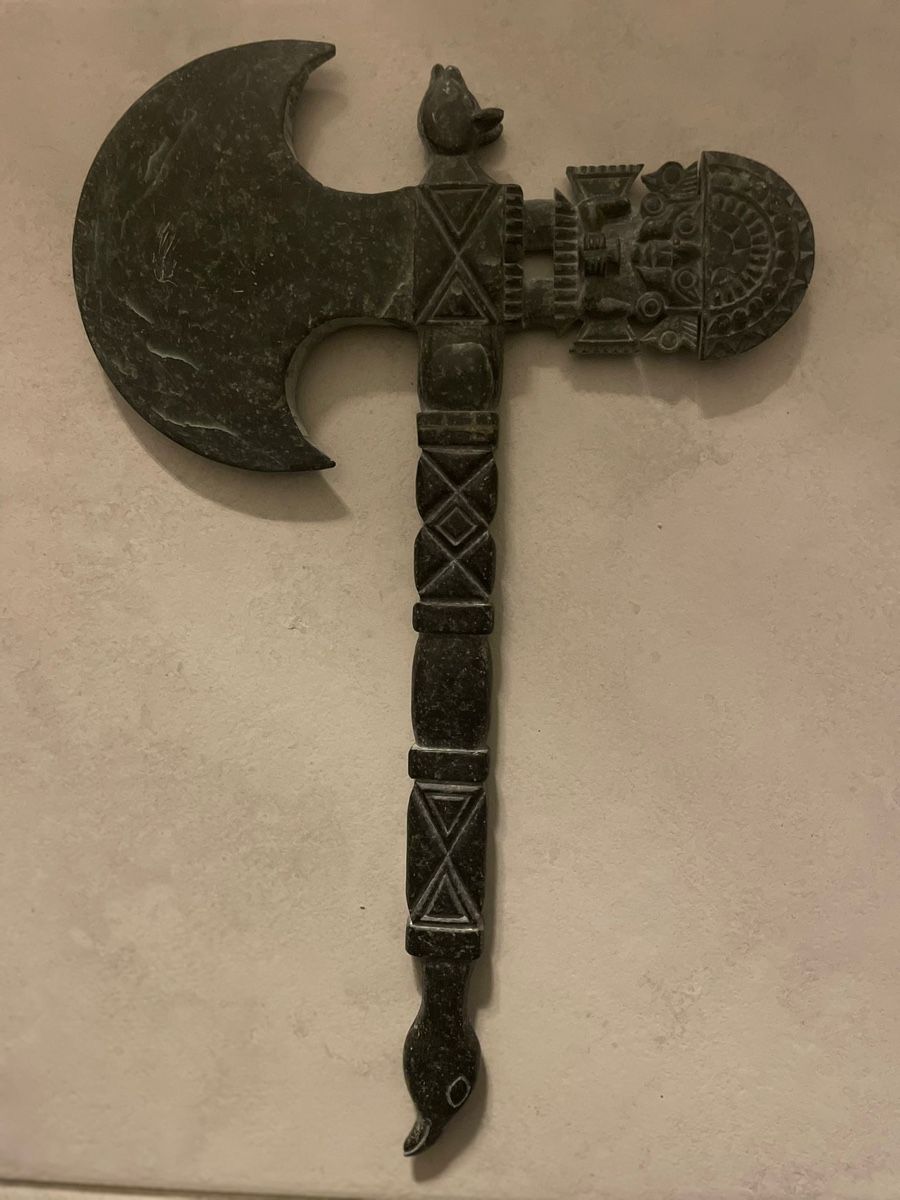 Sculture & Statue: Tomahawk, Granit /Marmor ? Länge 46 cm/ Breite 23 cm – Usato da Bassersdorf venduto da 1Morgenrot