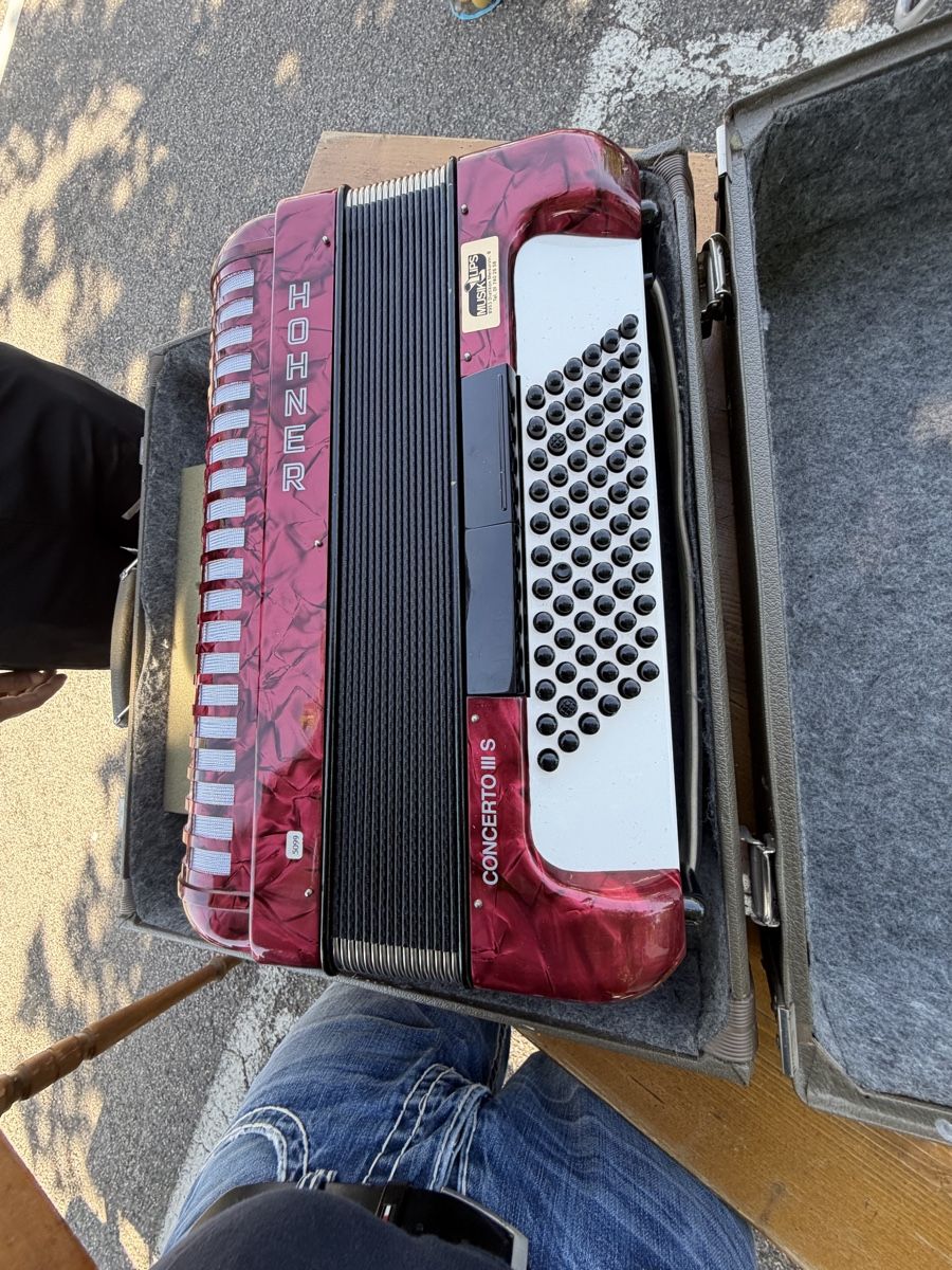 Hohner Instruments de musique: Hohner concerto 3 s  – D'occasion à Muhen par MiGeiss64 3