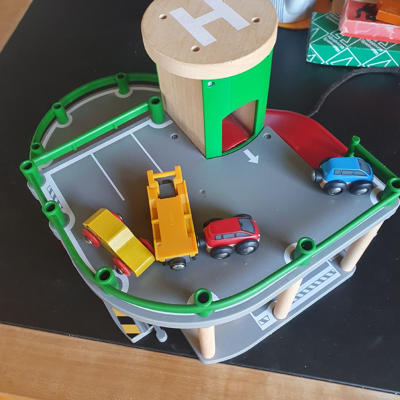 Brio Jouets: Briogarage – Neuf (Voir description) à Meilen par Ztoh 1