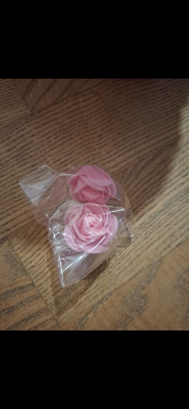 Alle Dekorationen: Rosen bär – Gebraucht aus Gunzwil von 11G11 3