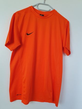 Sportshirt Nike orange Grösse M