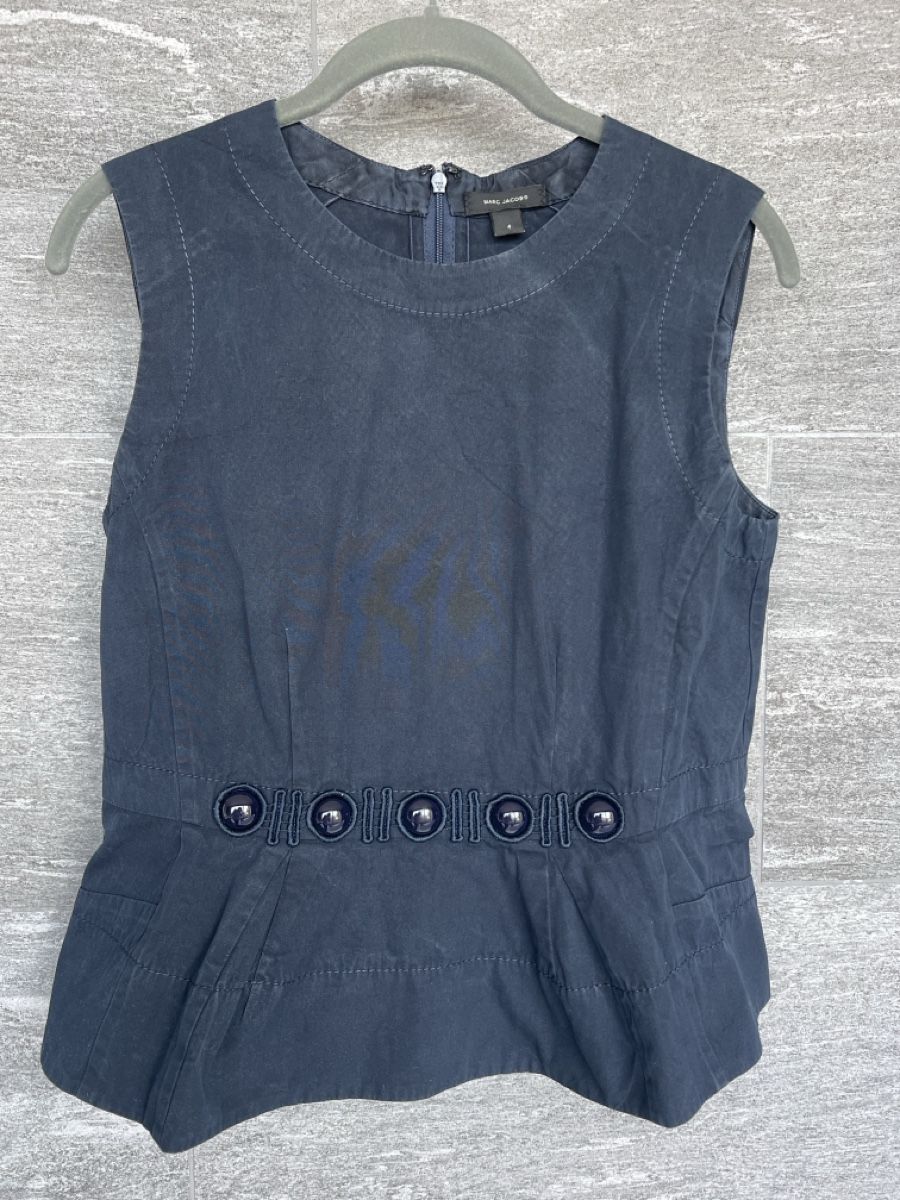 Marc Jacobs Tops: Marc Jacobs 100% cotton blaues Top – D'occasion à Luzern par TIsabel