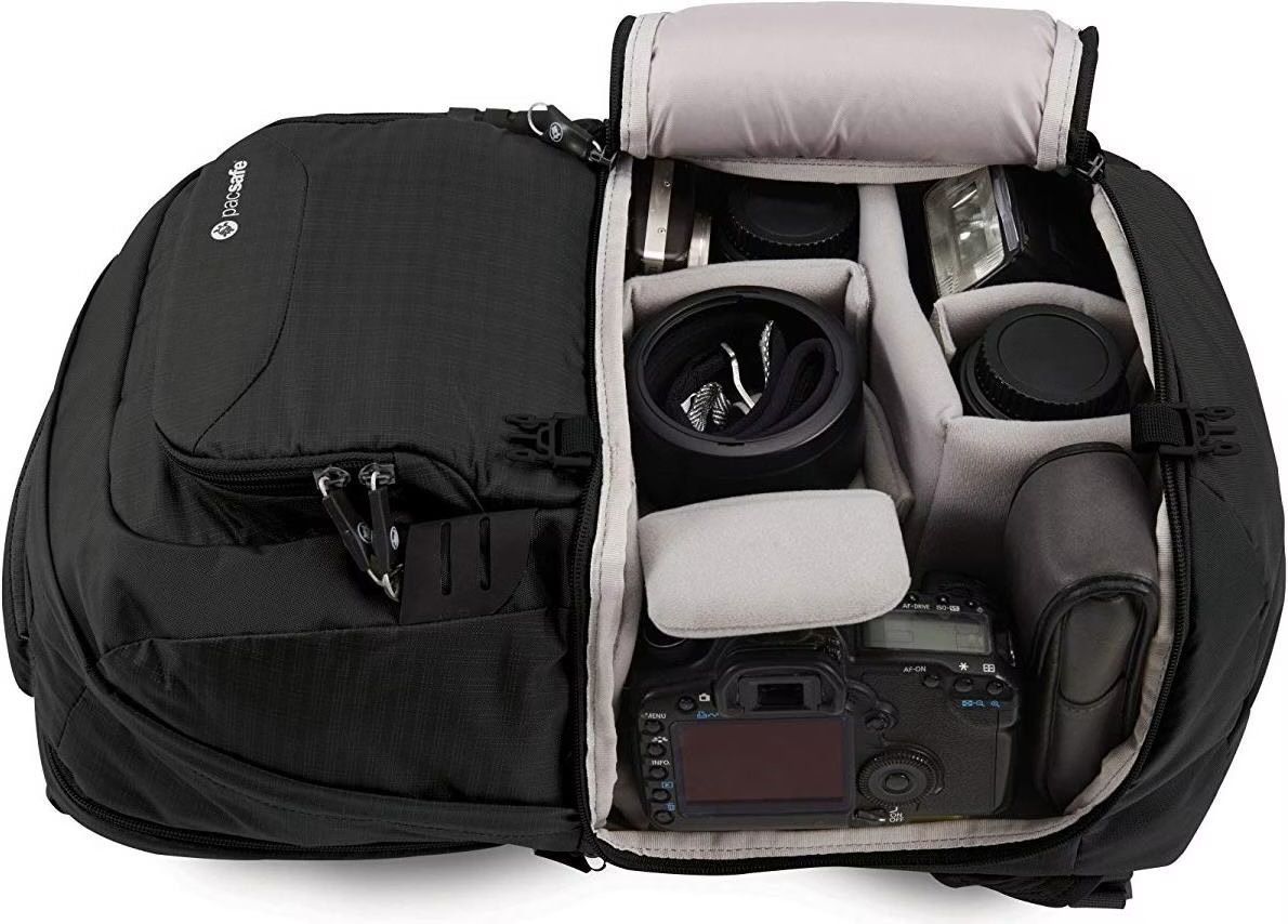 Pacsafe Zaini: Fotorucksack Pacsafe Camsafe V25 – Usato da Cugnasco venduto da malbeats 4