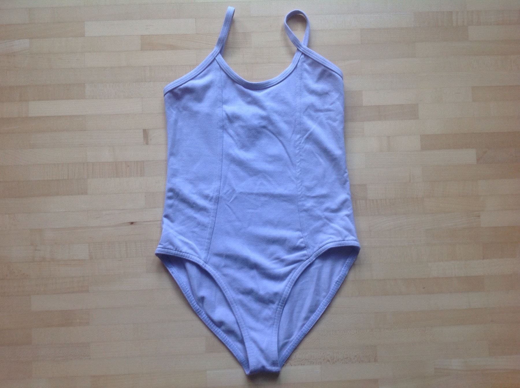 Vestiti & Gonne: Neues Balletkleidli Gr. 122 – Nuovo (secondo la descrizione) da Winterthur venduto da aionila 1