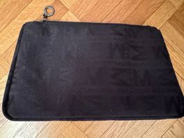 NEW - Black Pouch MORGAN DE TOI
