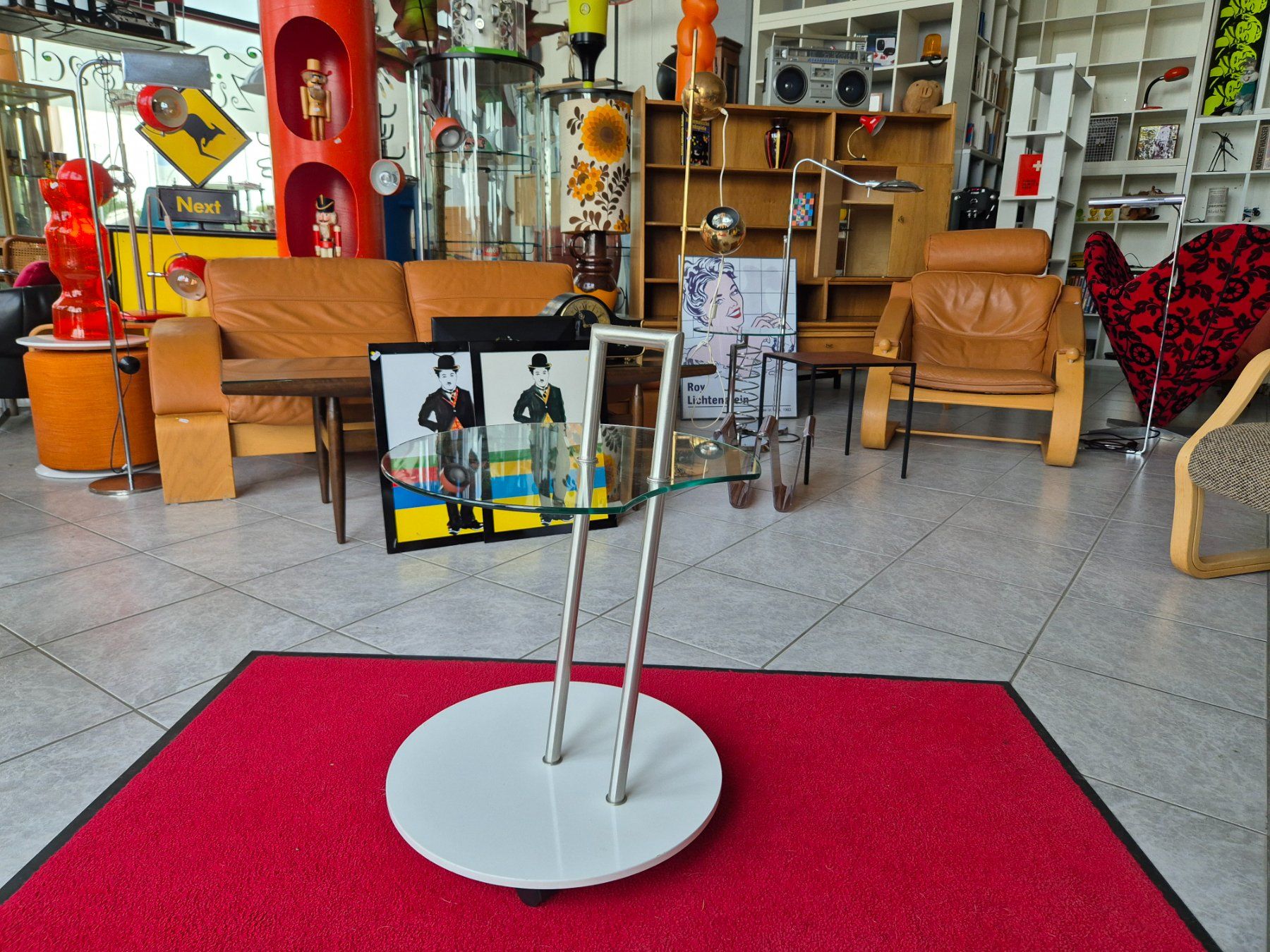 Tische: Eileen Gray Style Coffee Table, Rollable Barwagen Glas Tisch – Gebraucht aus Nottwil von Wondewa-Shop 9